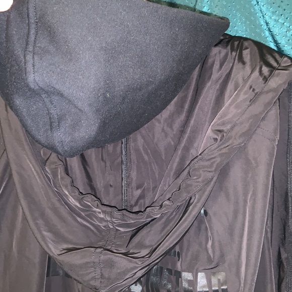 Zara Windbreaker/Fleece Jacket - Picture 8 of 9